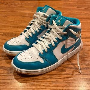 Air Jordan 1 mids size 9.5 men’s